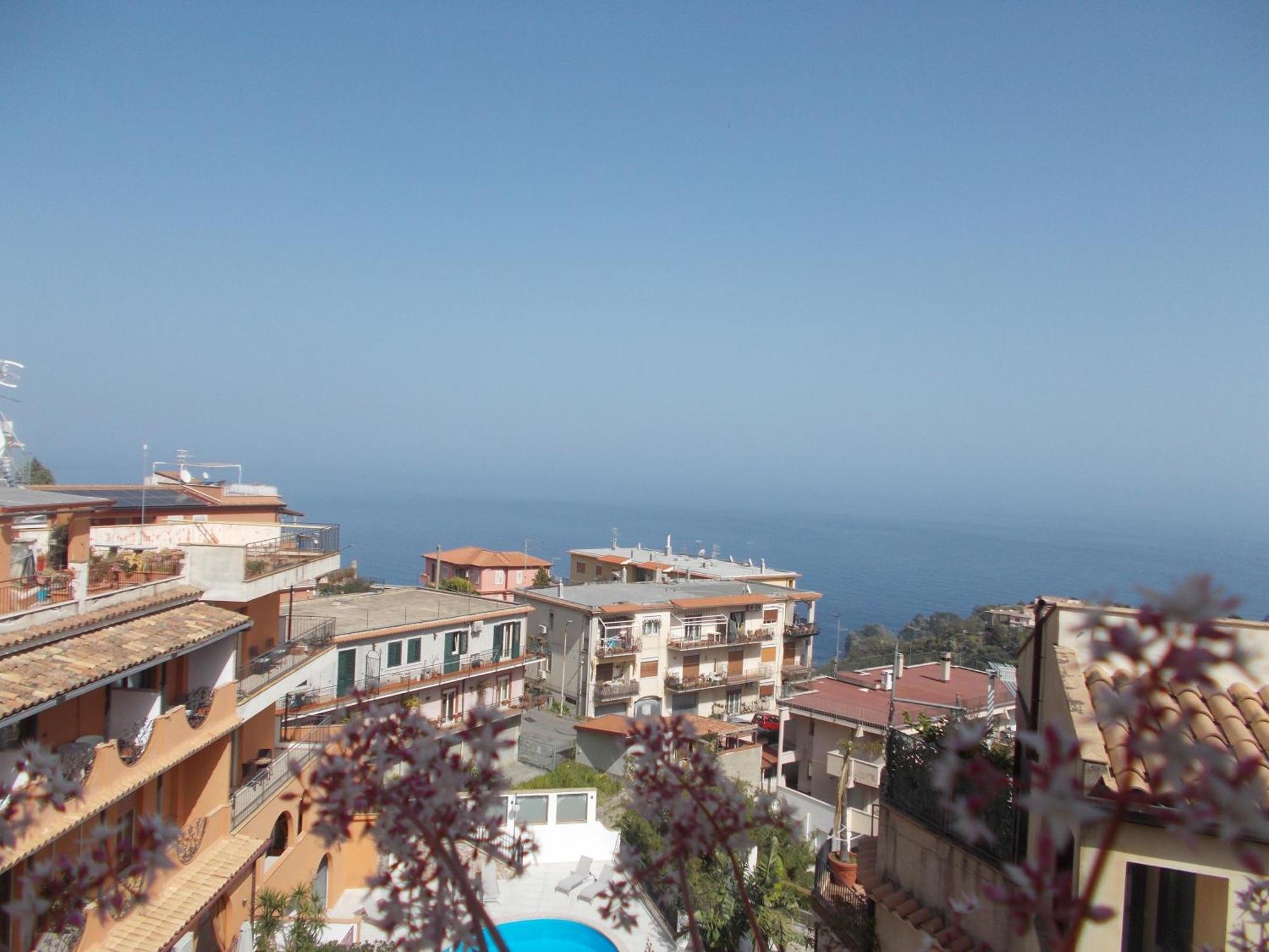 Il Melograno Apartment Taormina Dış mekan fotoğraf